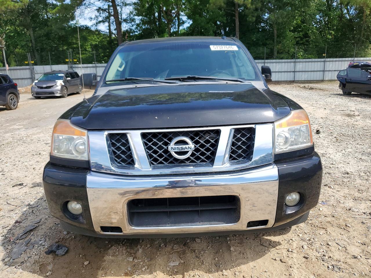 2014 NISSAN TITAN