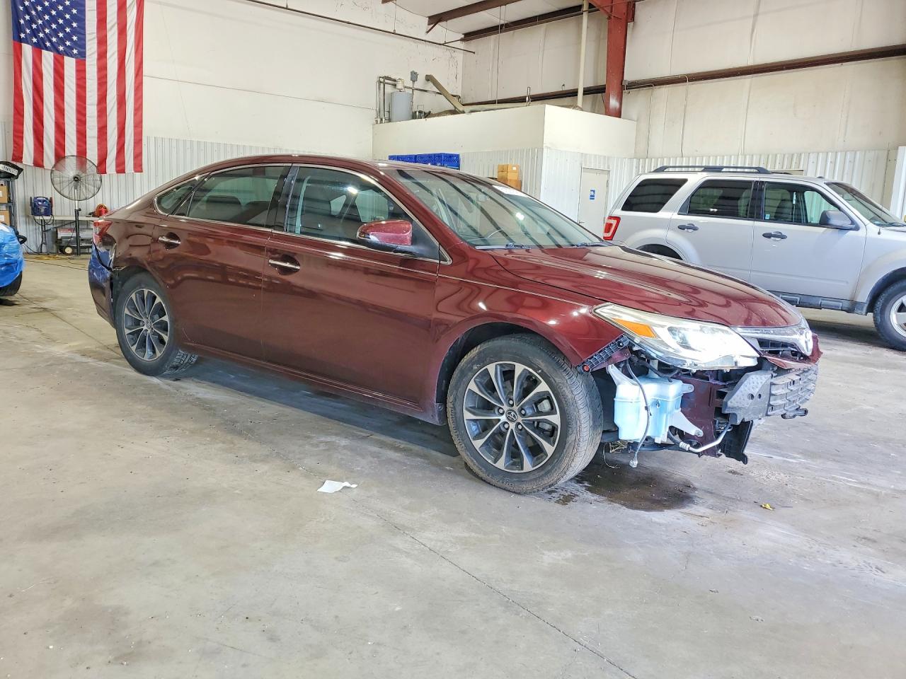 2016 TOYOTA AVALON