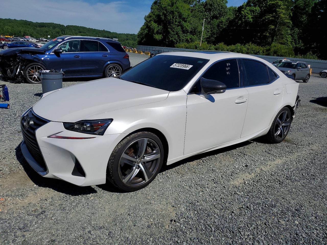 2017 LEXUS IS