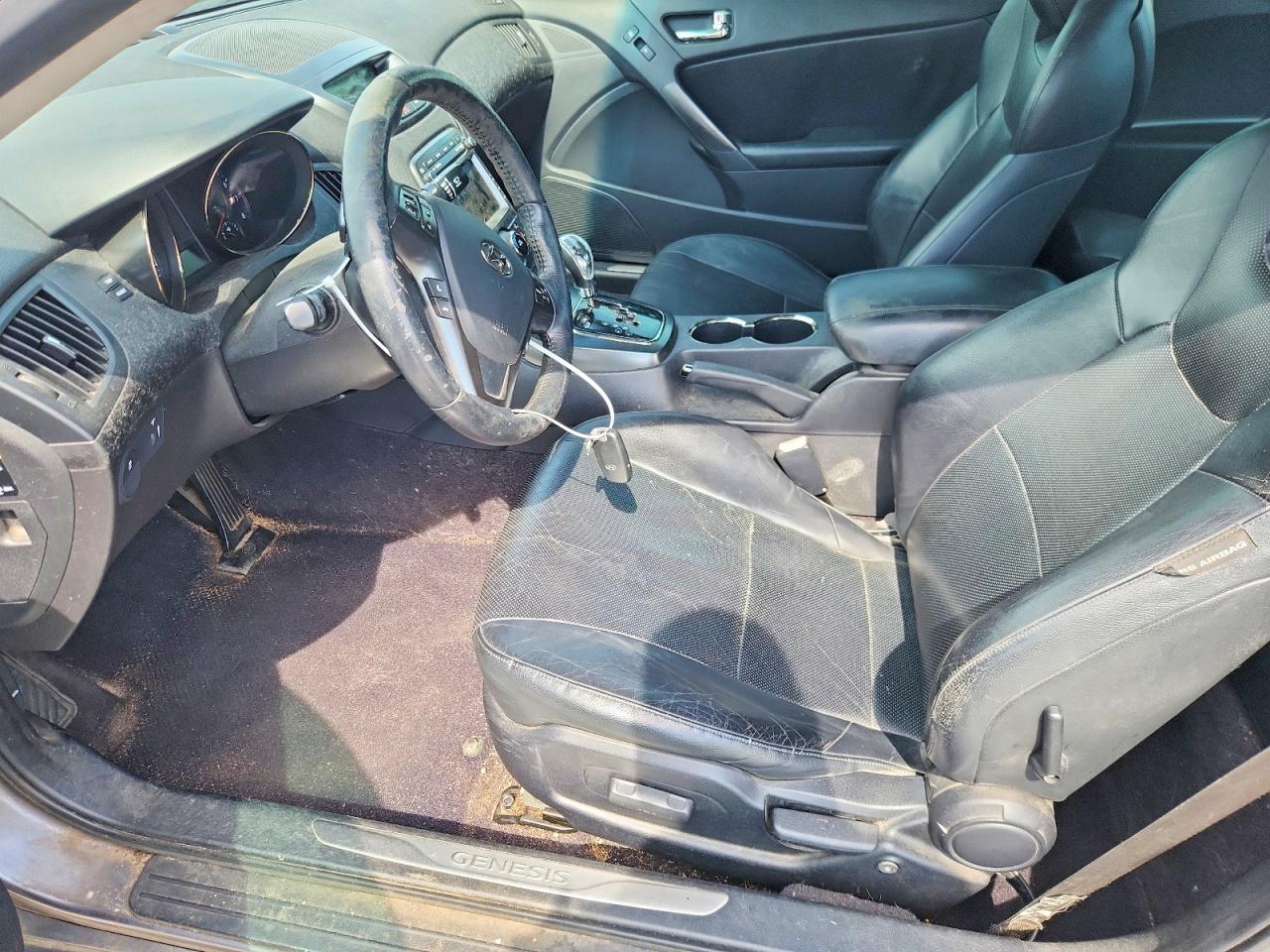 2011 HYUNDAI GENESIS