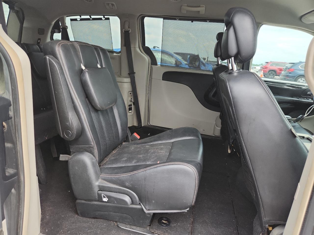 2014 CHRYSLER MINIVAN