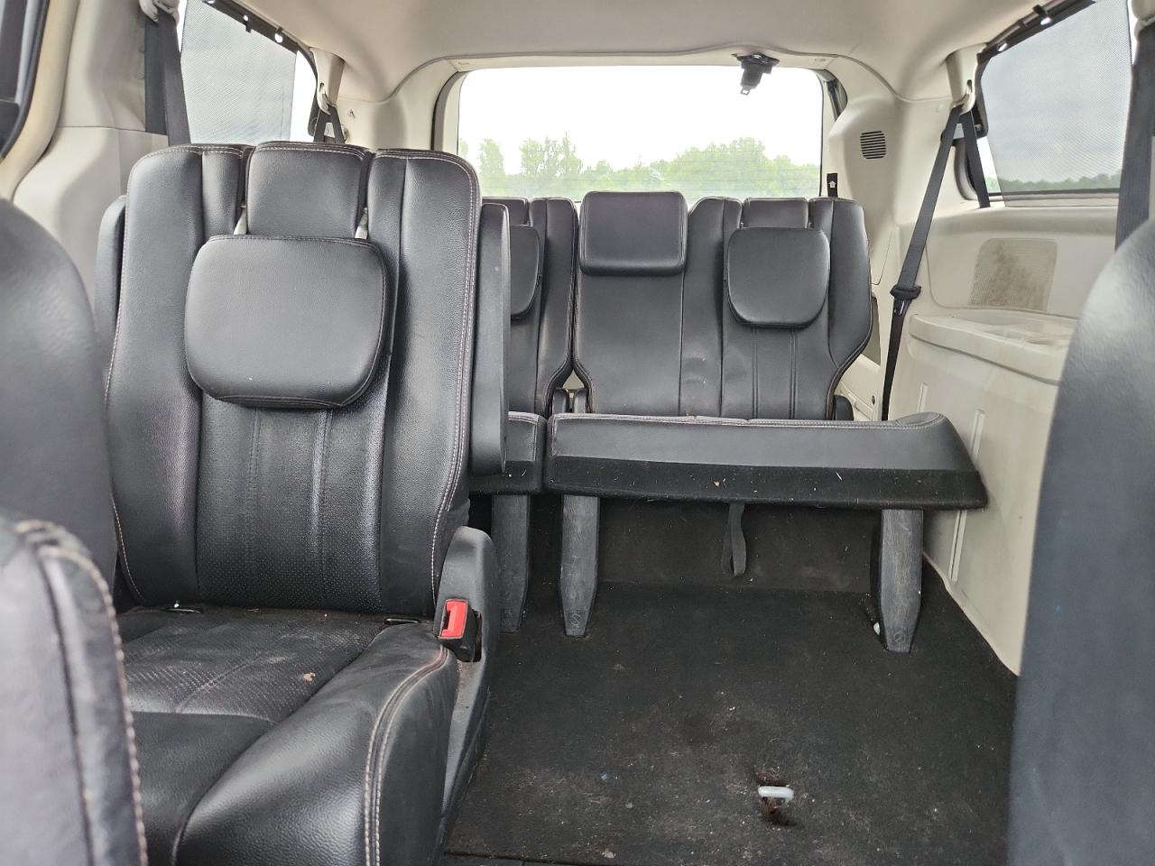 2014 CHRYSLER MINIVAN