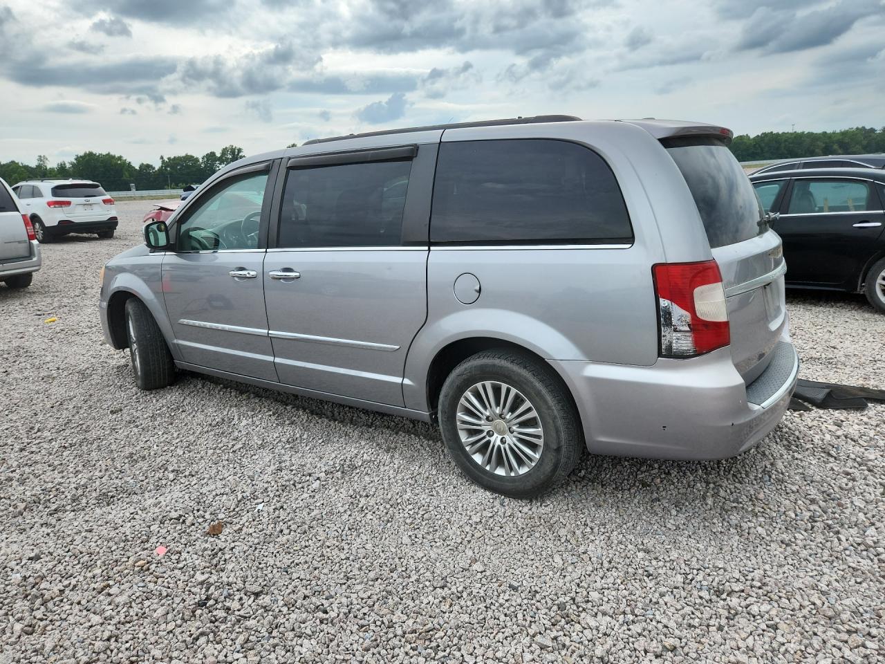 2014 CHRYSLER MINIVAN