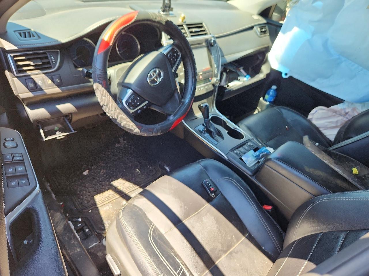 2016 TOYOTA CAMRY SOLA