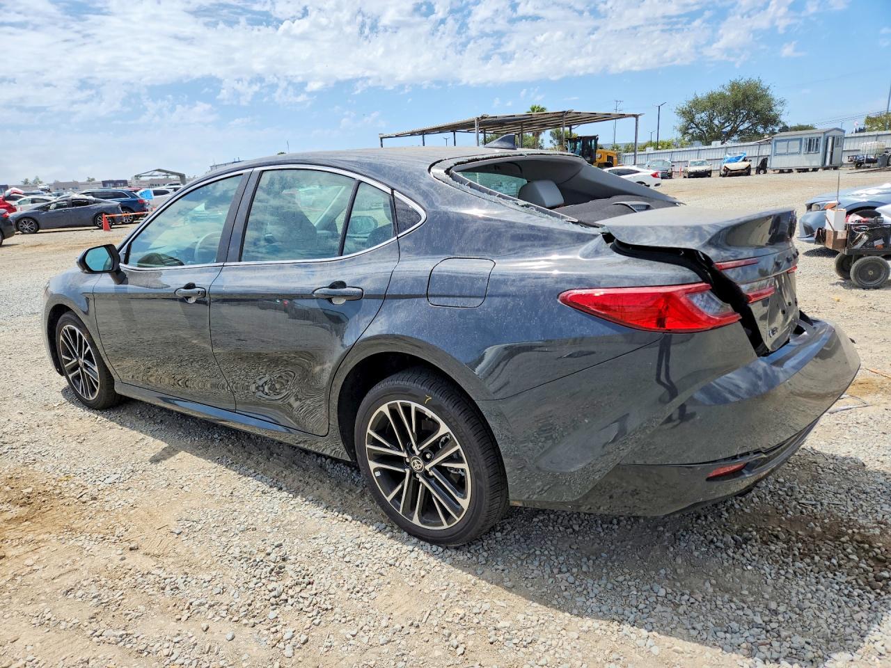 2026 TOYOTA CAMRY