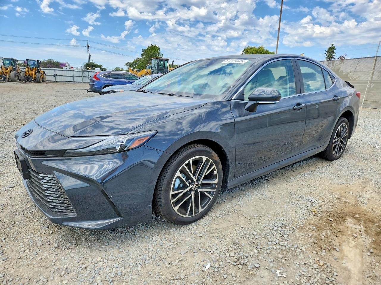 2026 TOYOTA CAMRY