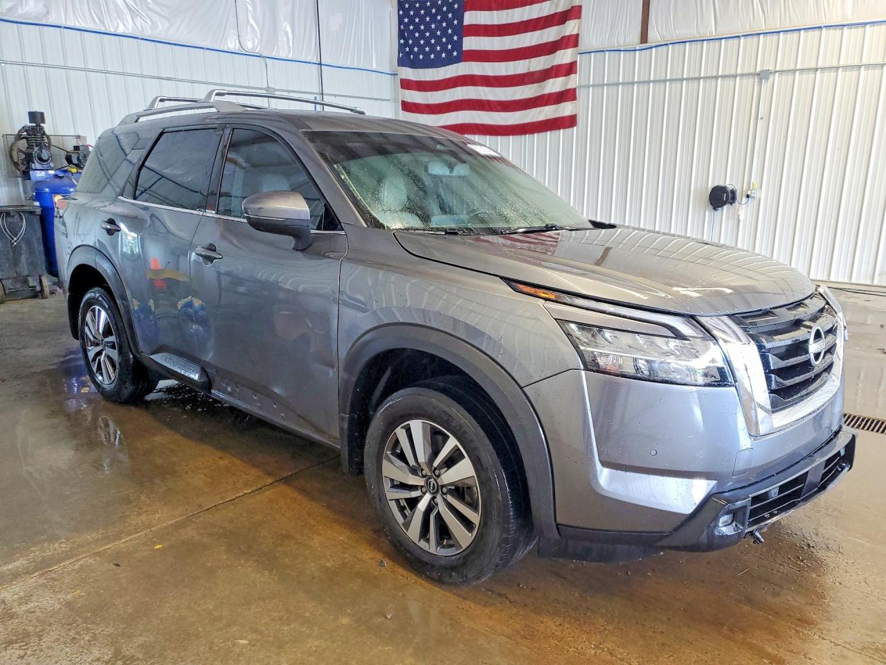 2022 NISSAN PATHFINDER