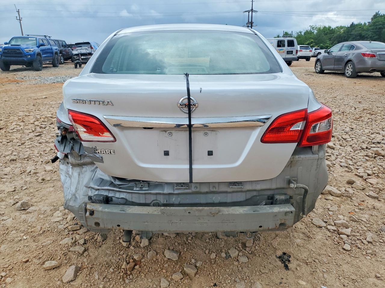 2018 NISSAN SENTRA