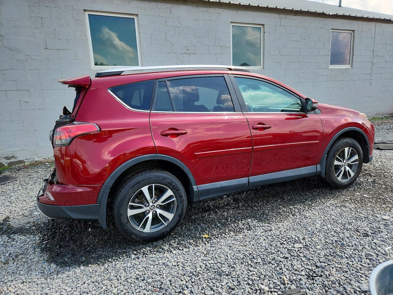 2018 TOYOTA RAV4