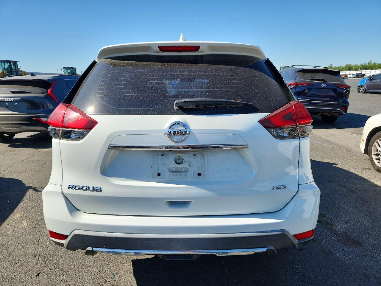 2017 NISSAN ROGUE