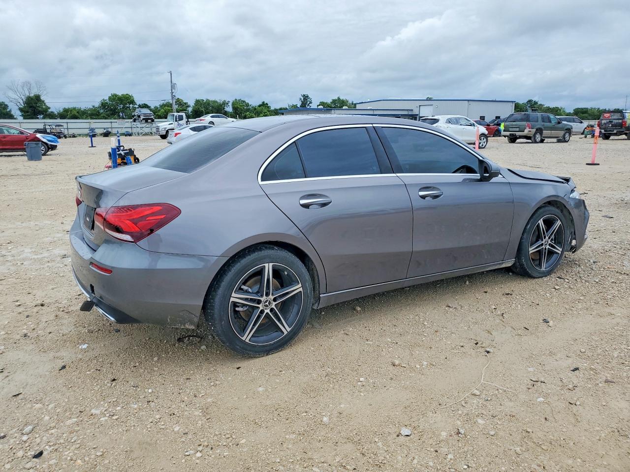 2022 MERCEDES-BENZ A-CLASS