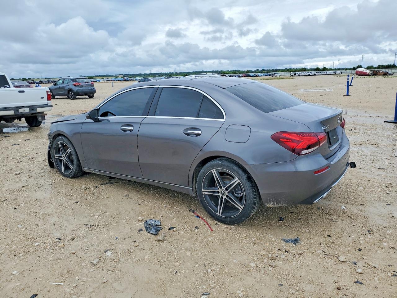2022 MERCEDES-BENZ A-CLASS