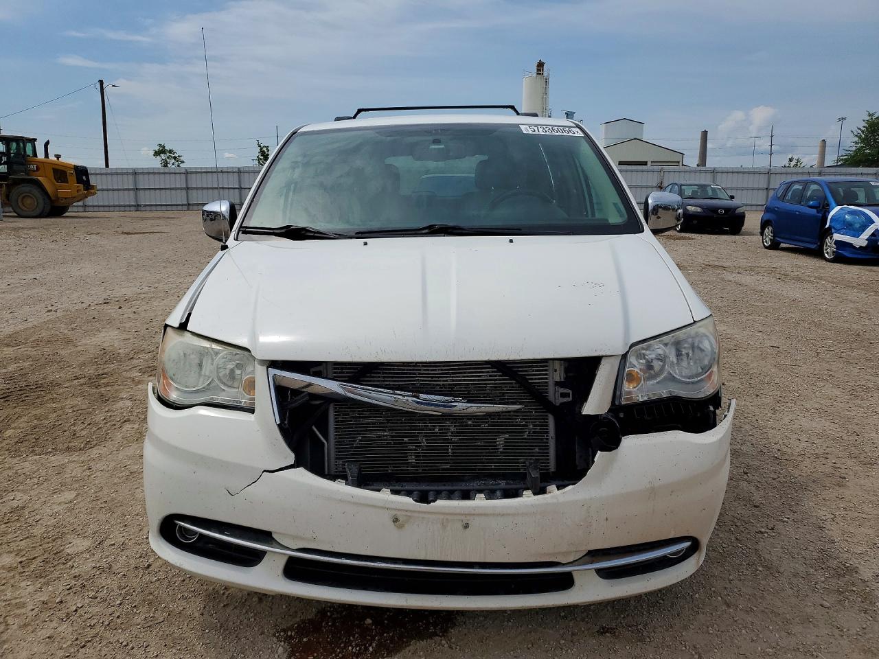 2011 CHRYSLER MINIVAN