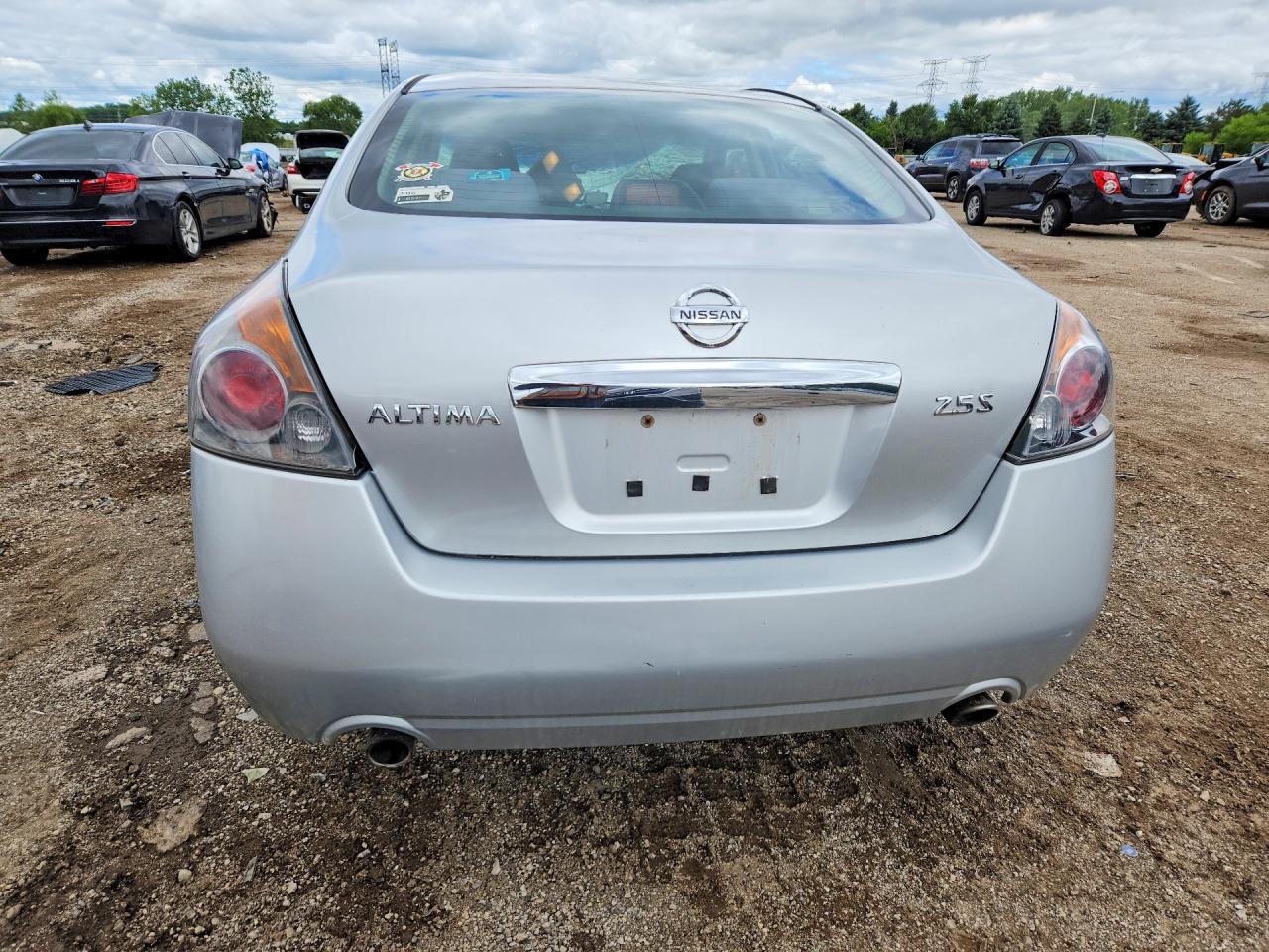 2010 NISSAN ALTIMA