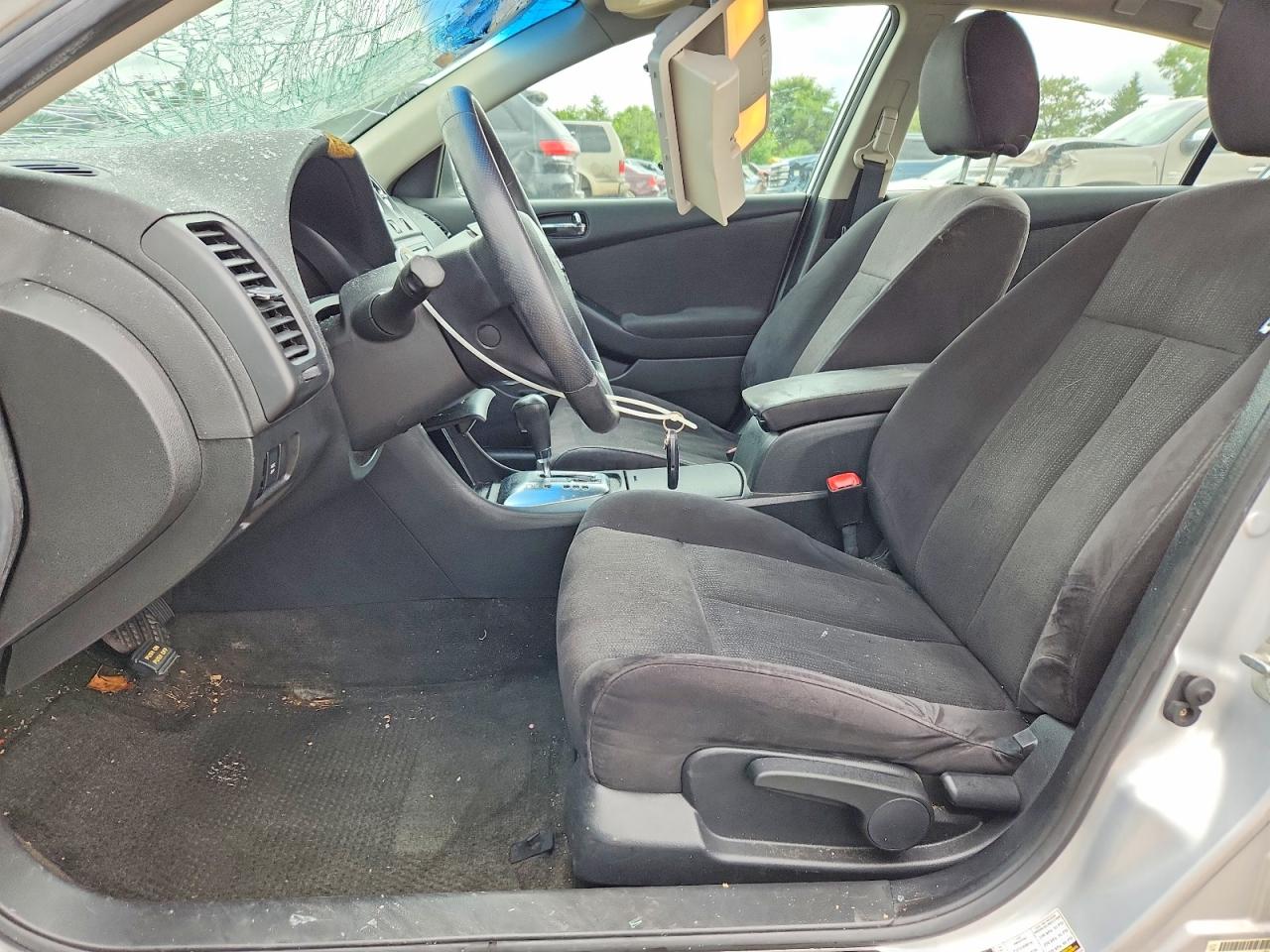 2010 NISSAN ALTIMA