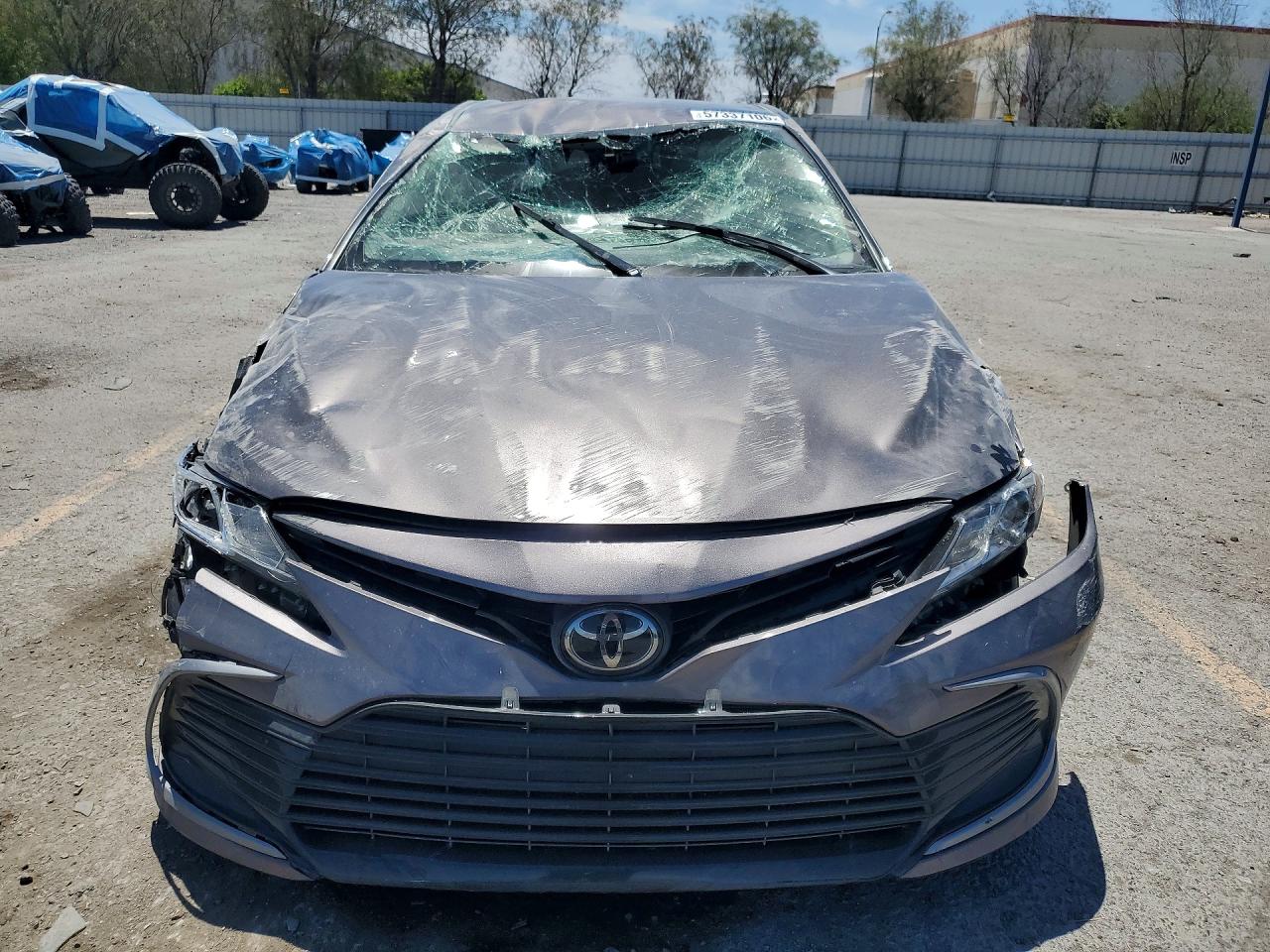2024 TOYOTA CAMRY