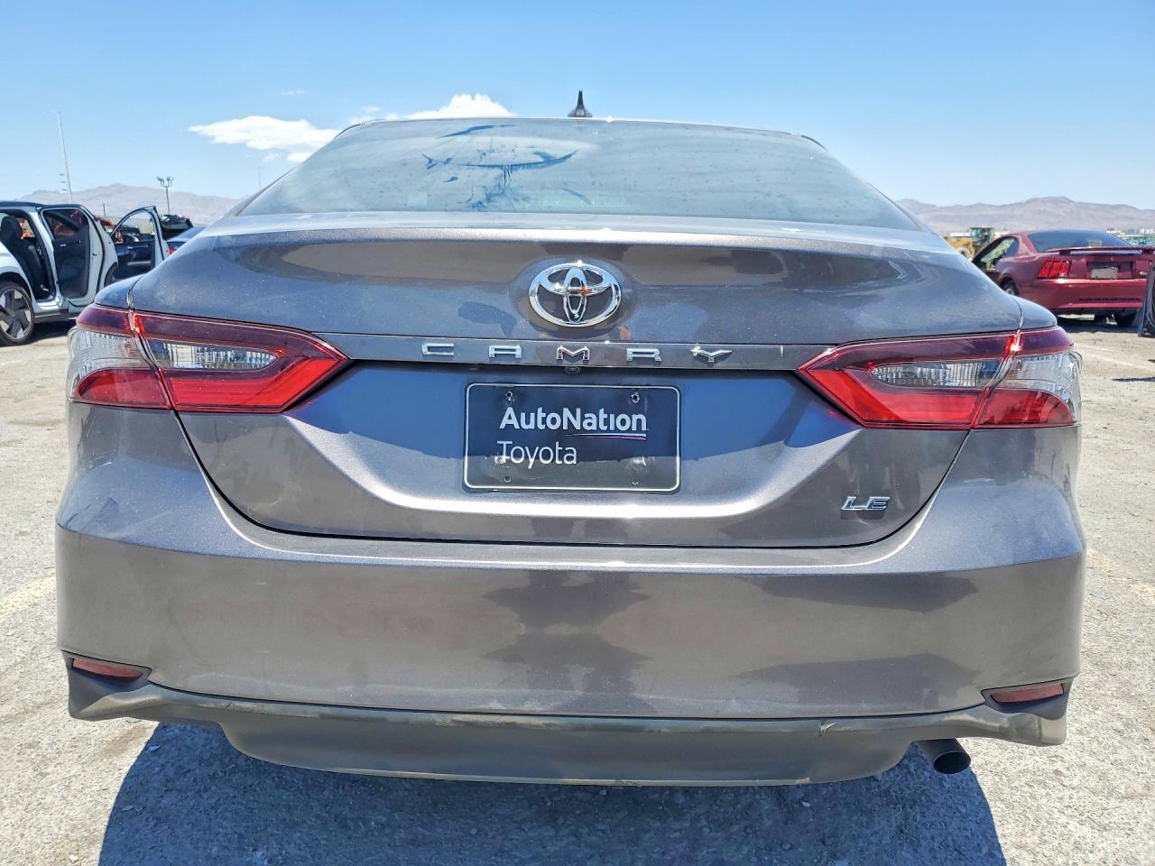 2024 TOYOTA CAMRY