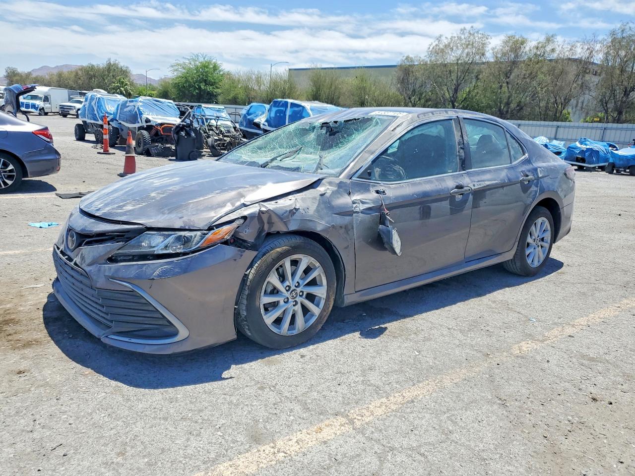 2024 TOYOTA CAMRY