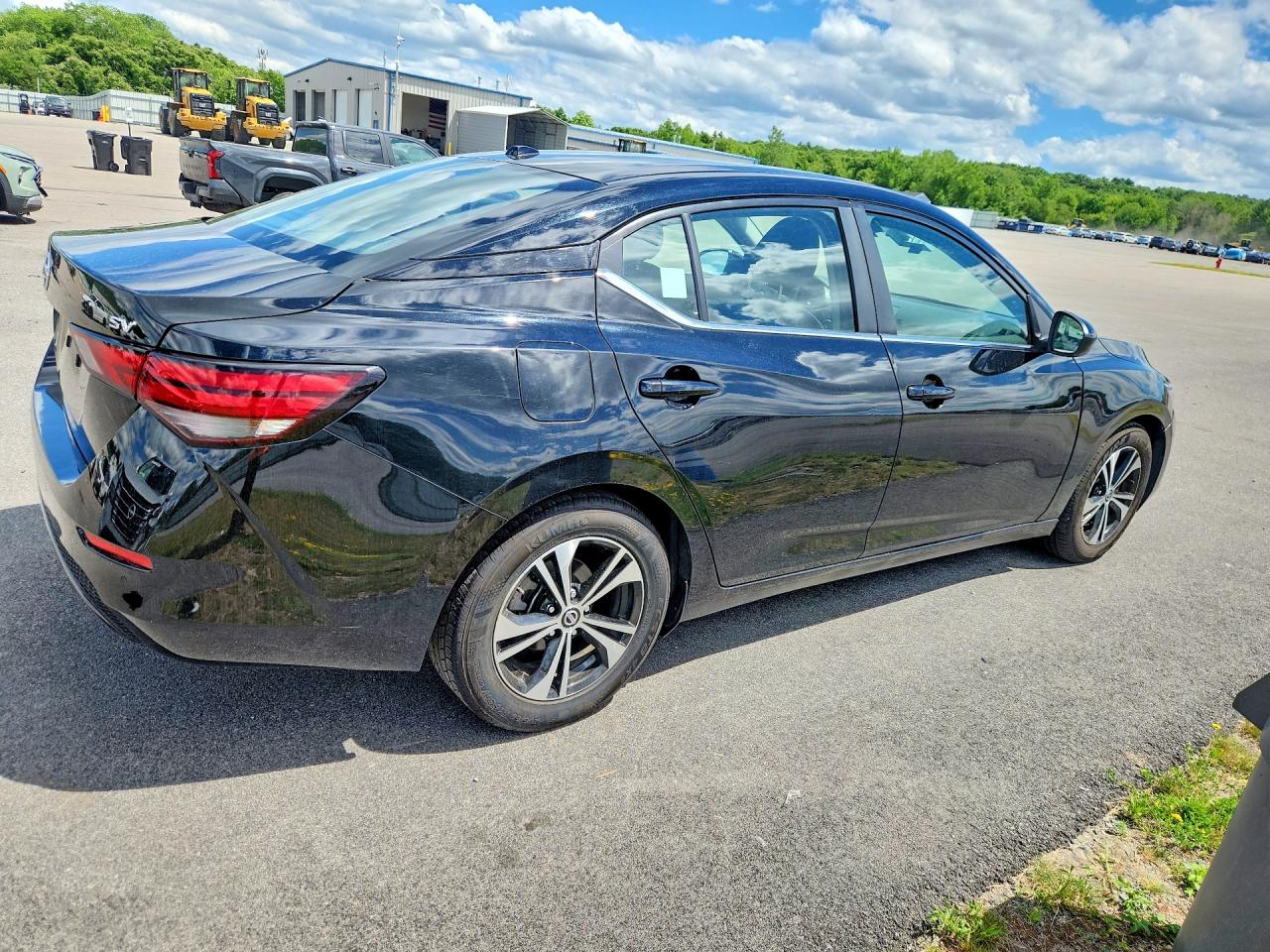 2023 NISSAN SENTRA