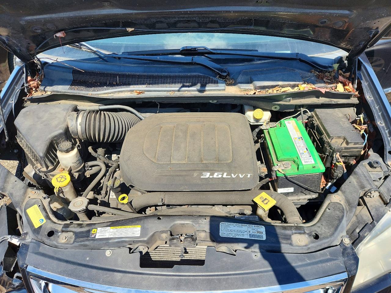 2013 CHRYSLER MINIVAN