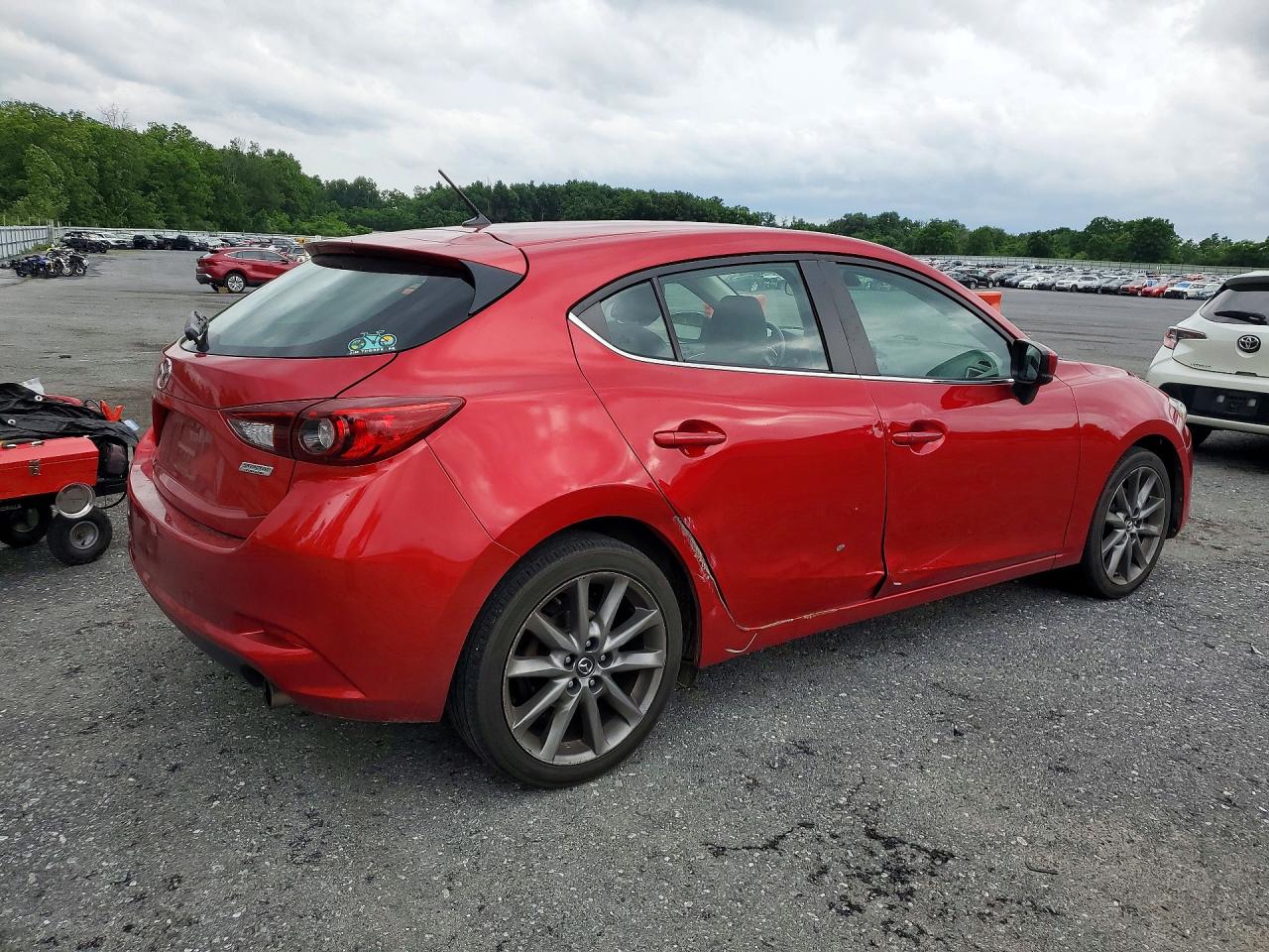 2018 MAZDA 3