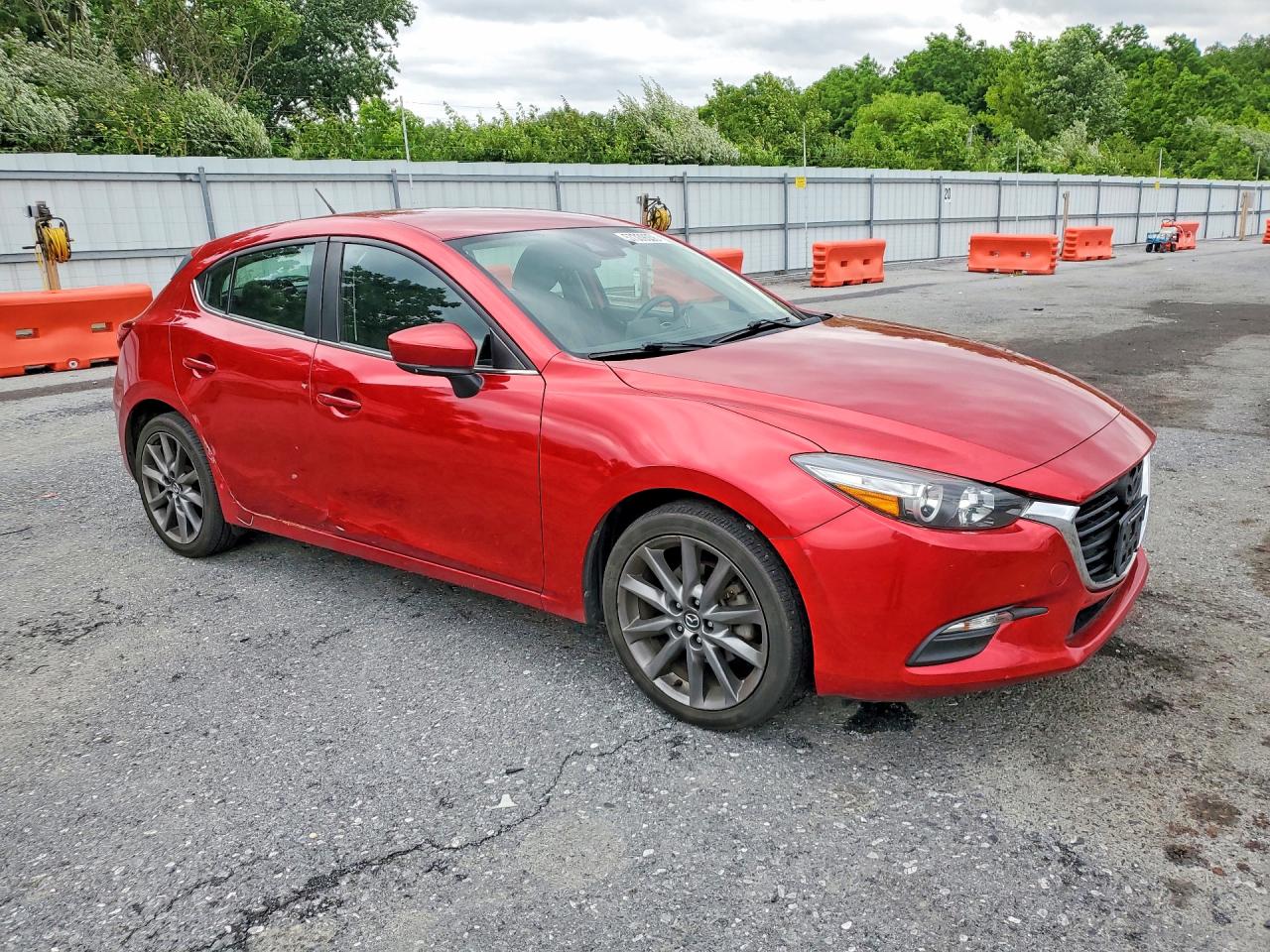 2018 MAZDA 3