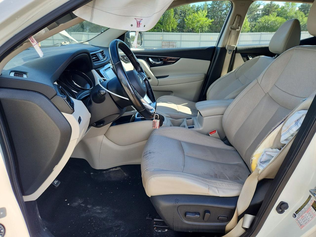 2017 NISSAN ROGUE