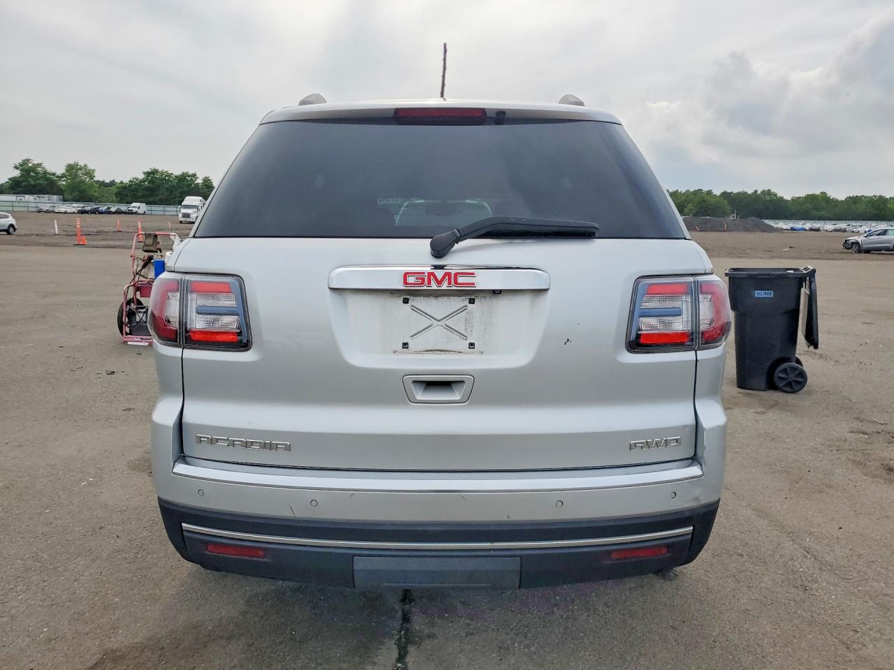 2015 GMC ACADIA
