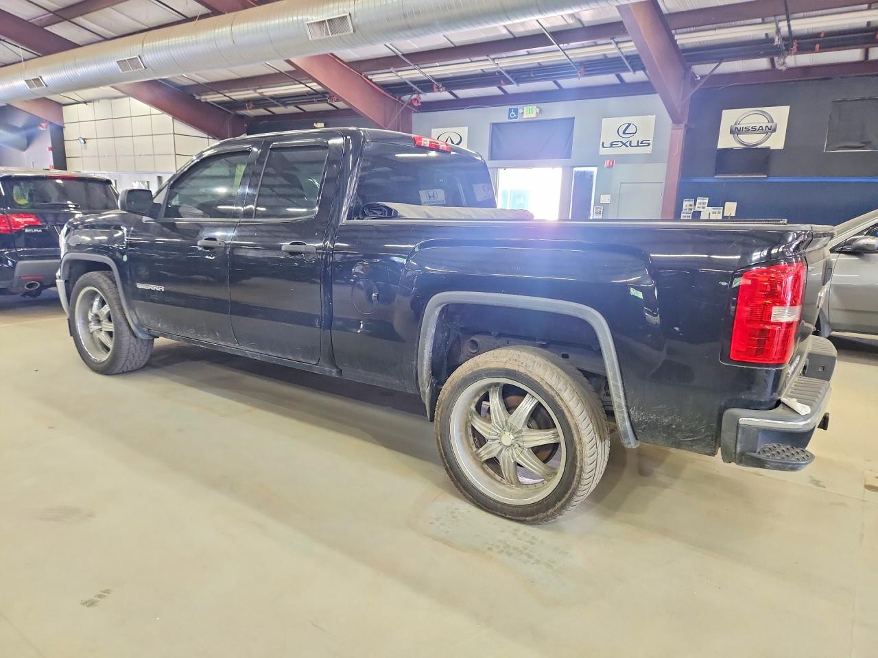 2015 GMC SIERRA