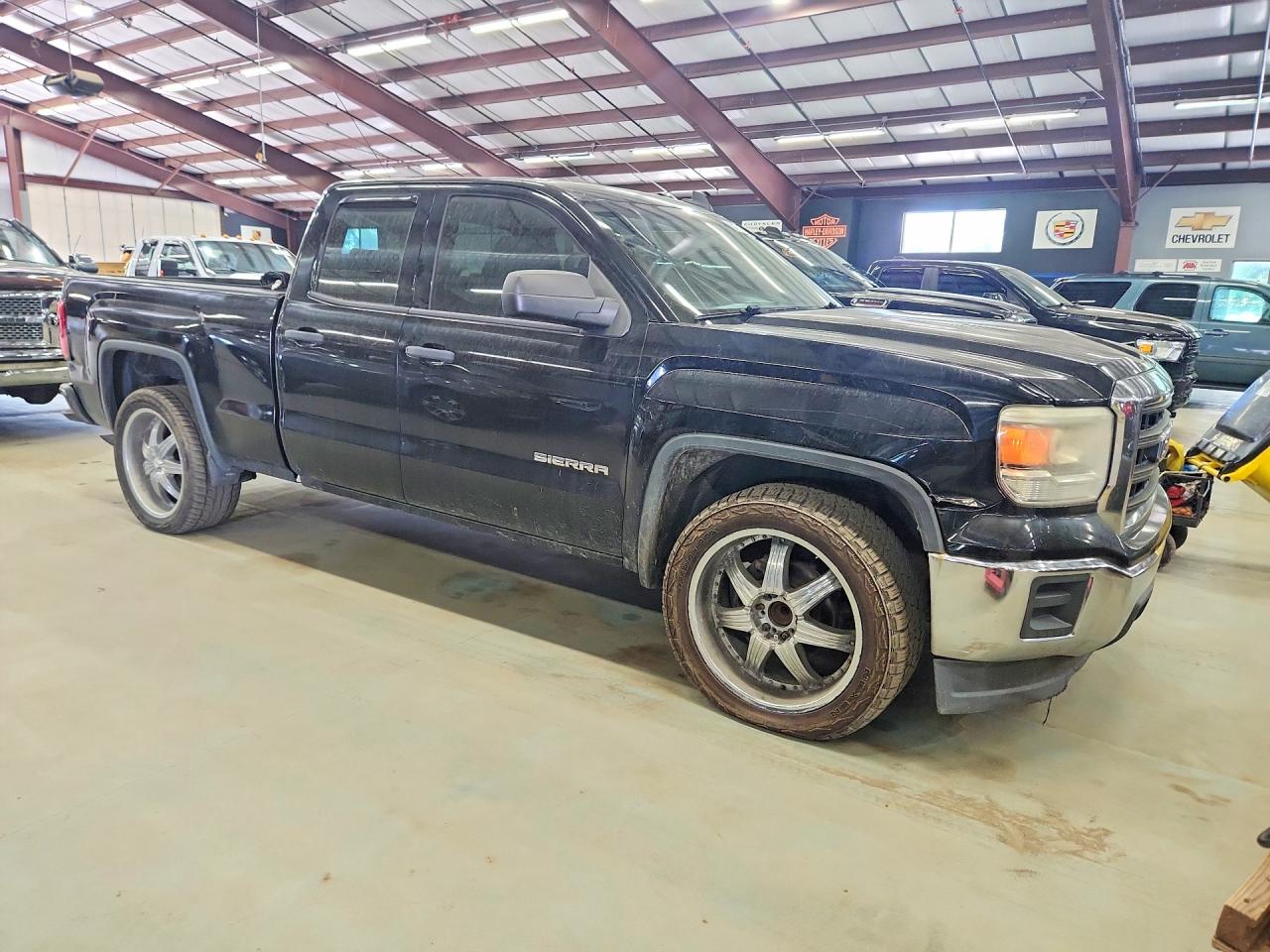 2015 GMC SIERRA