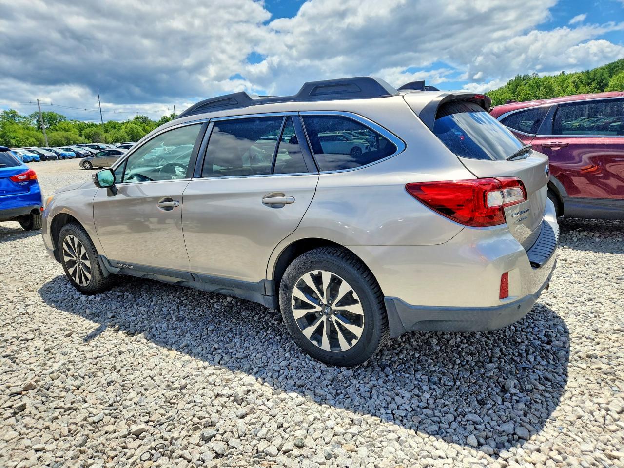 2017 SUBARU OUTBACK