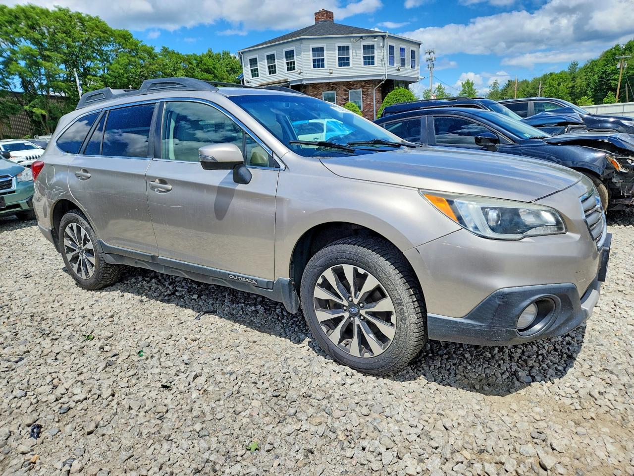 2017 SUBARU OUTBACK