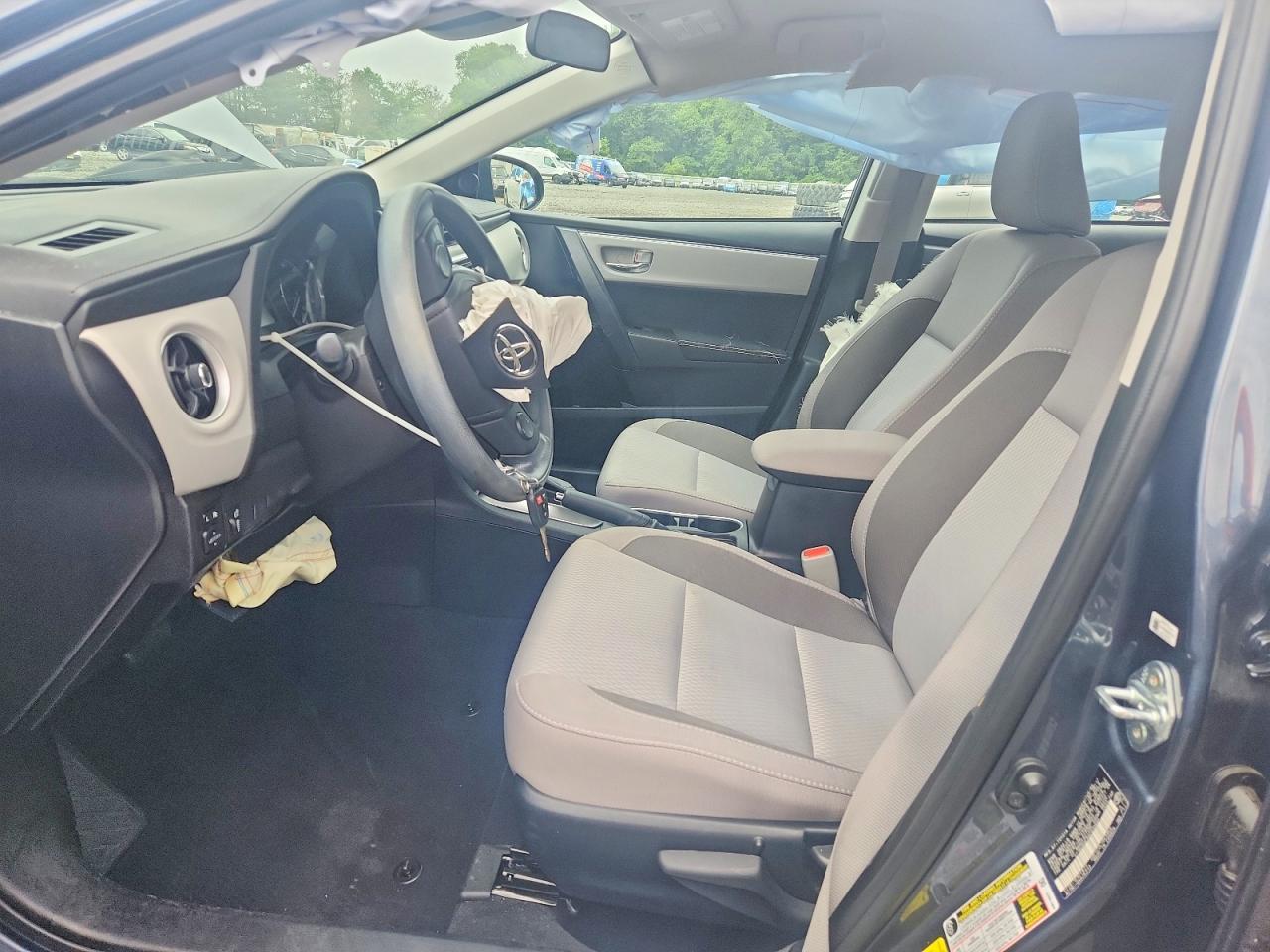 2017 TOYOTA COROLLA