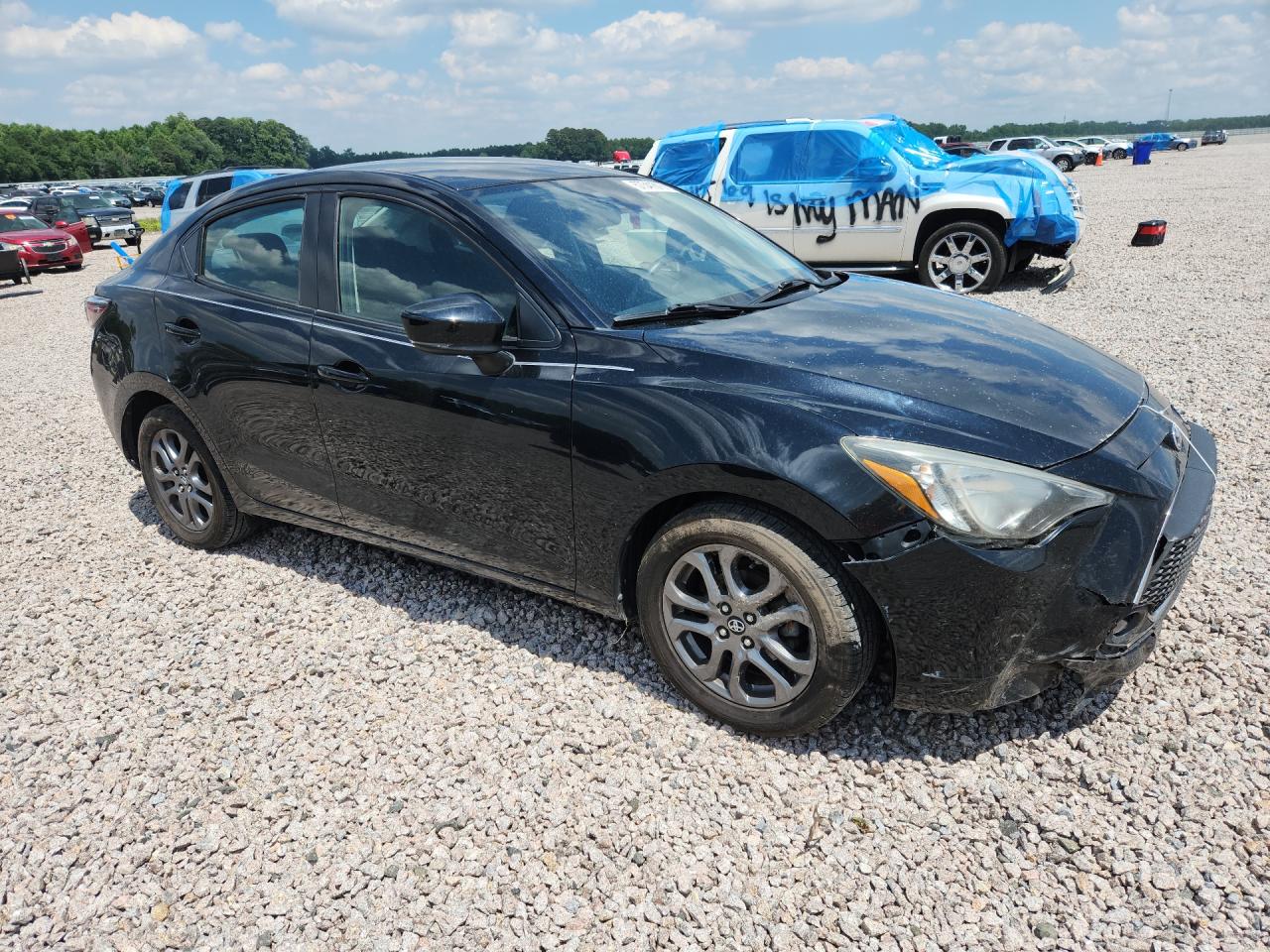 2019 TOYOTA YARIS