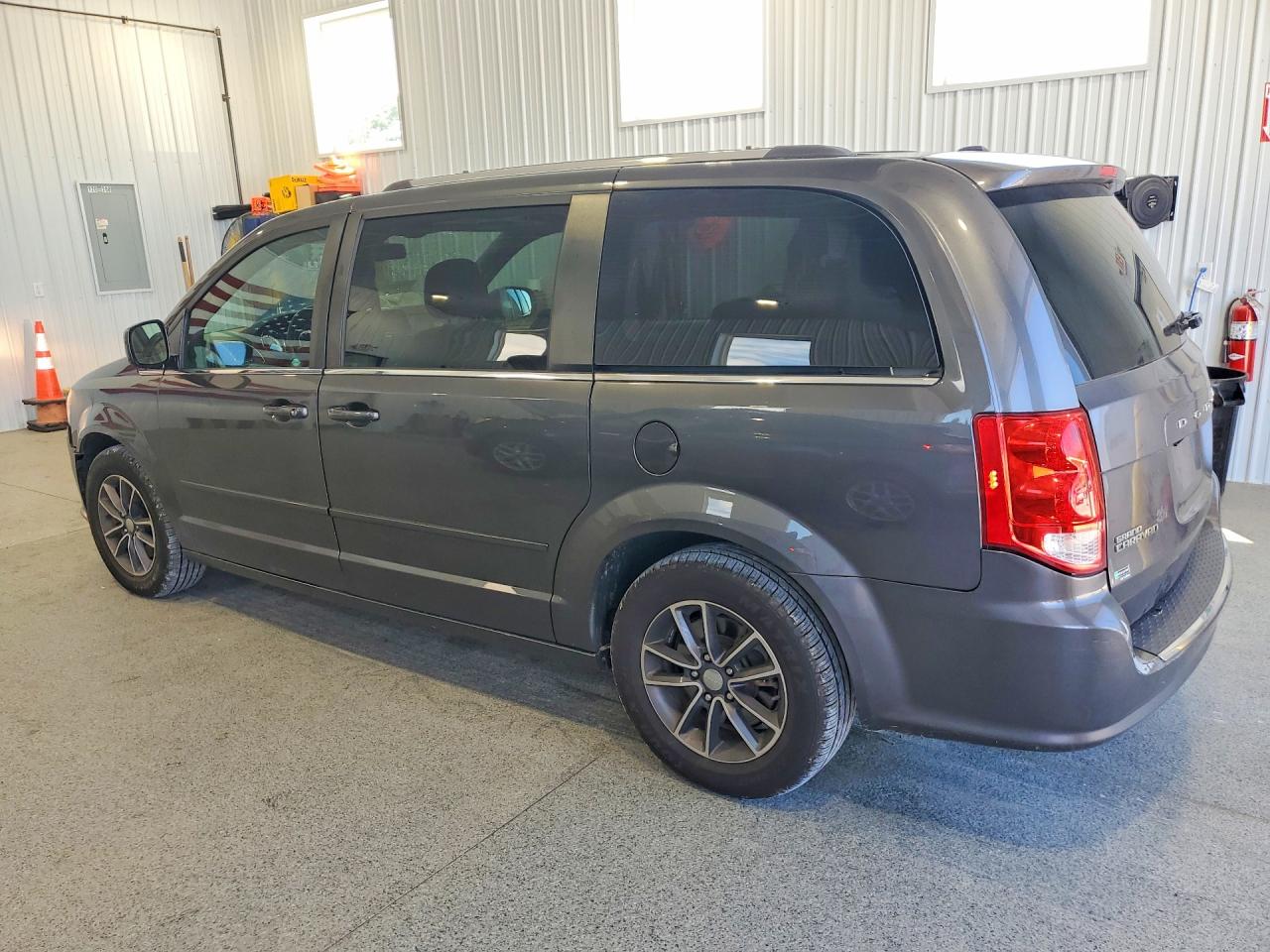 2017 DODGE CARAVAN