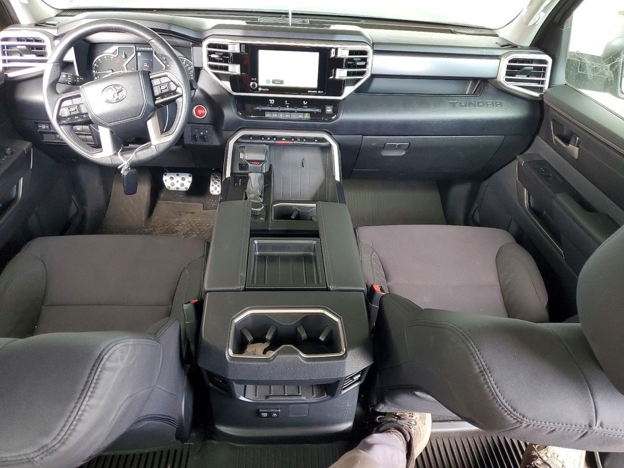 2024 TOYOTA TUNDRA