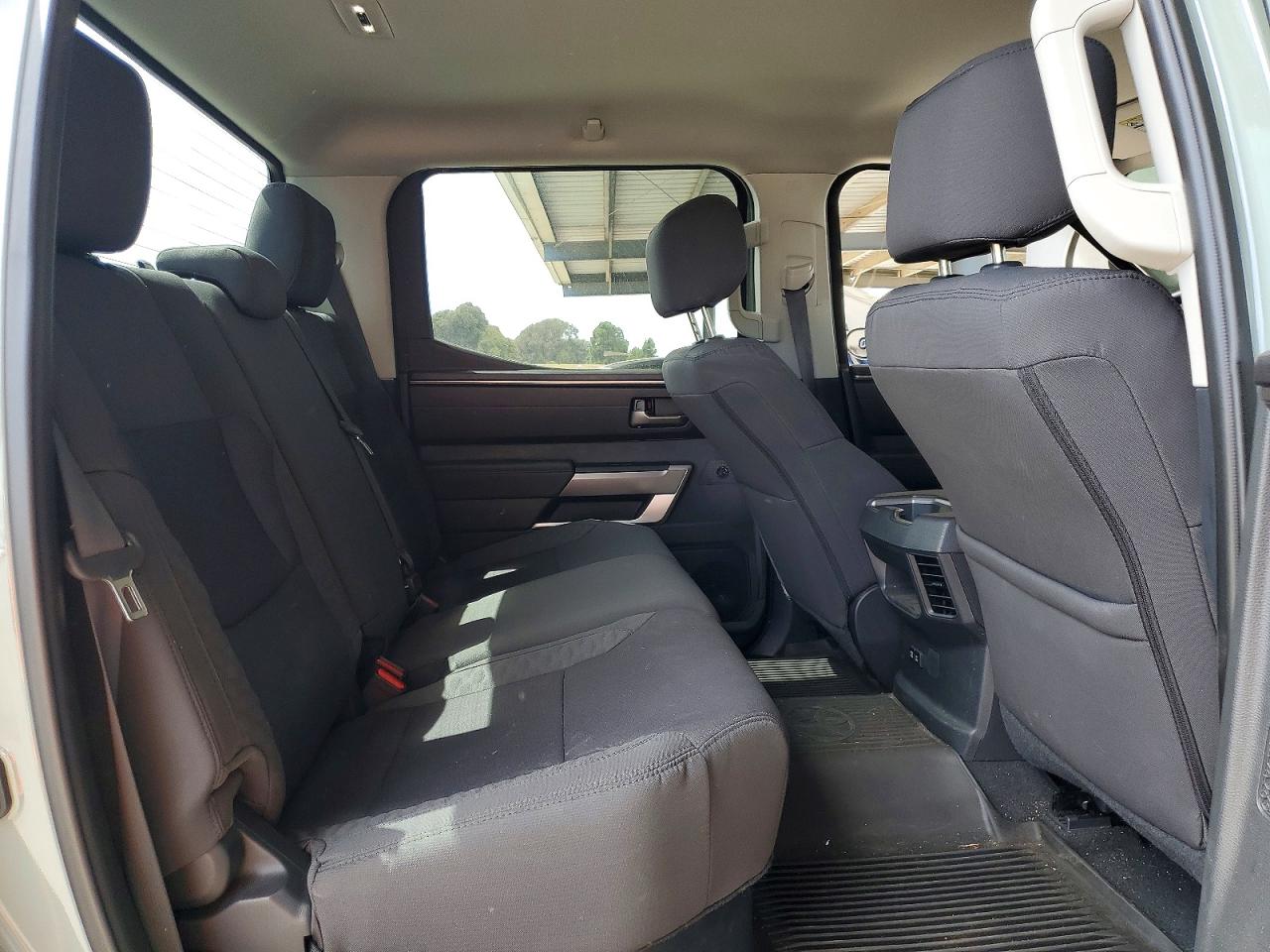 2024 TOYOTA TUNDRA