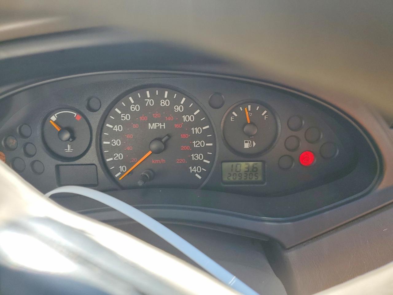 2000 FORD FOCUS SE