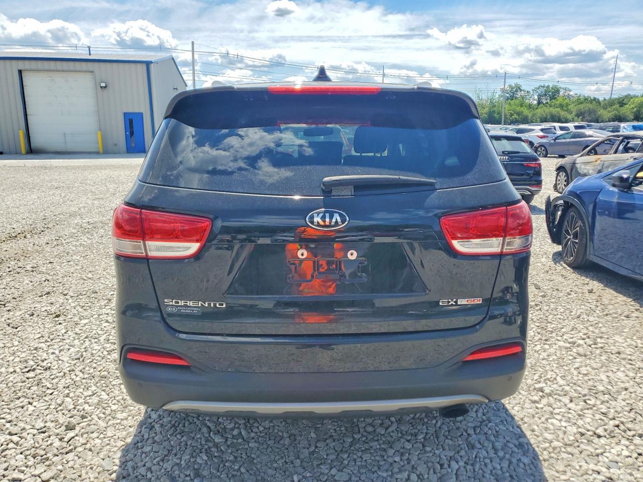 2017 KIA SORENTO