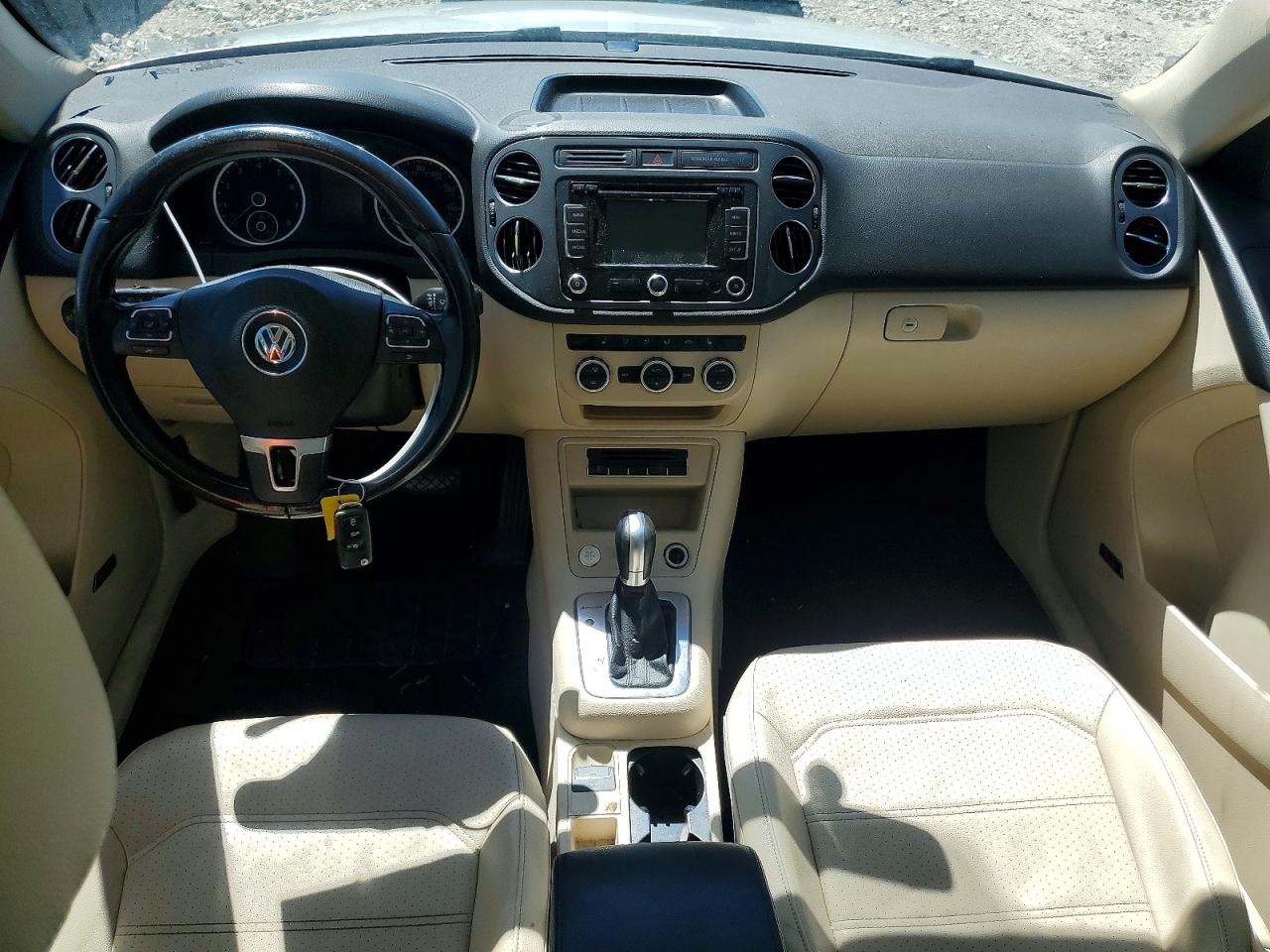 2014 VOLKSWAGEN TIGUAN