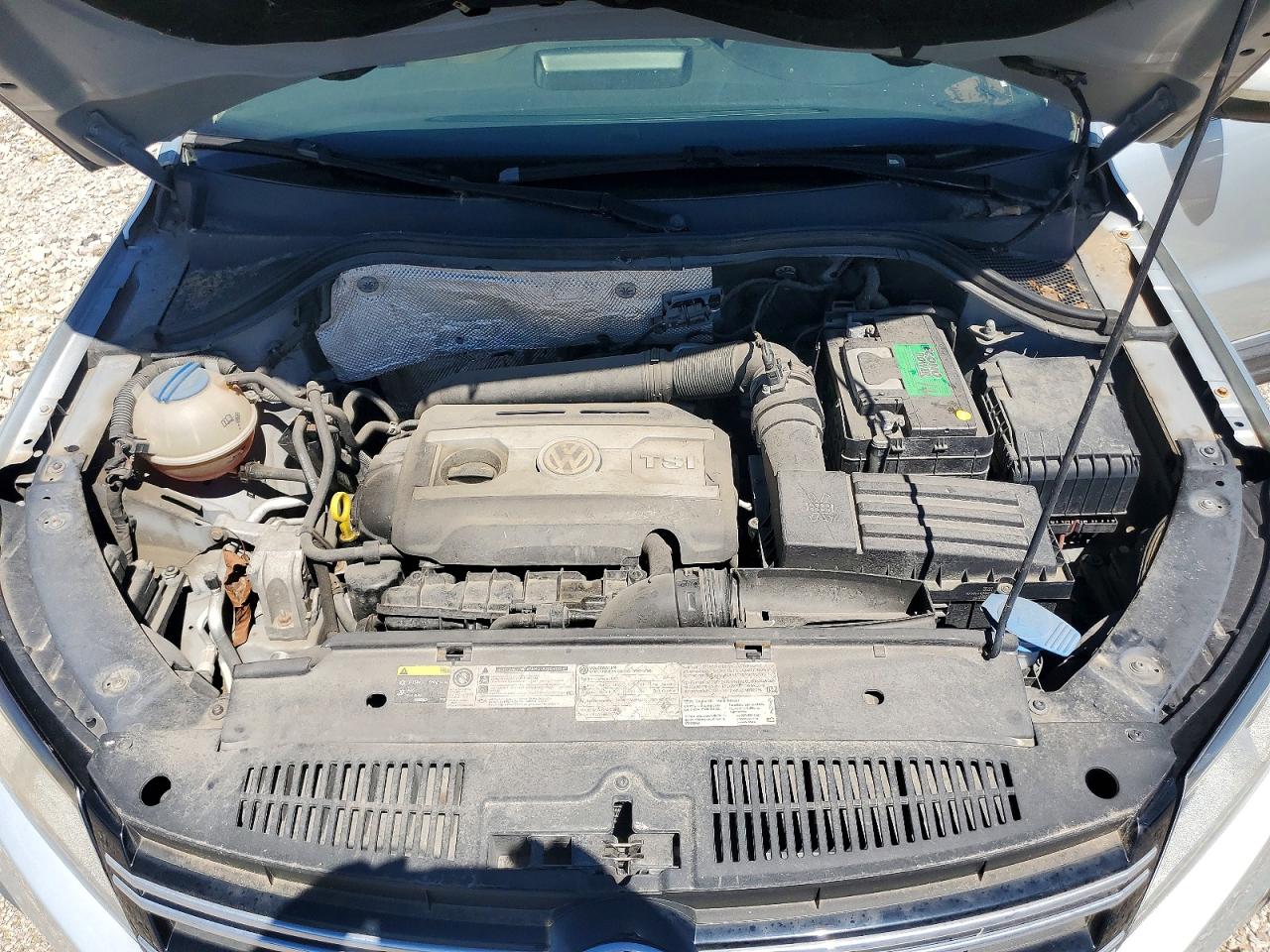 2014 VOLKSWAGEN TIGUAN