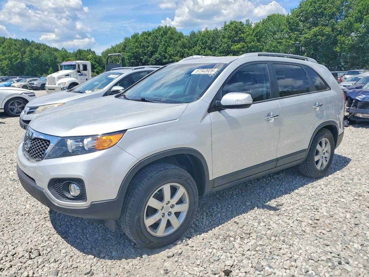 2013 KIA SORENTO