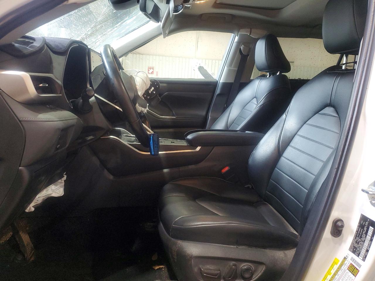 2022 TOYOTA HIGHLANDER