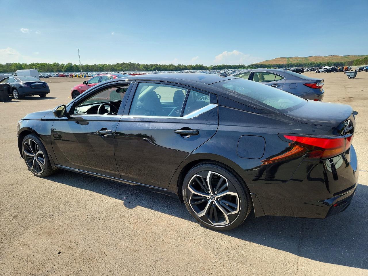 2024 NISSAN ALTIMA