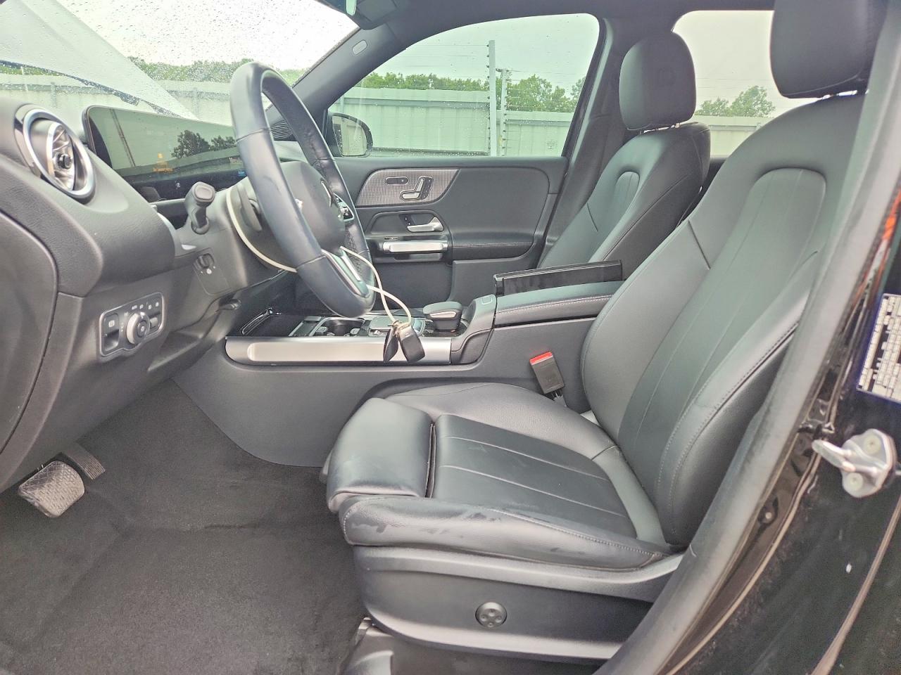 2022 MERCEDES-BENZ GLB-CLASS