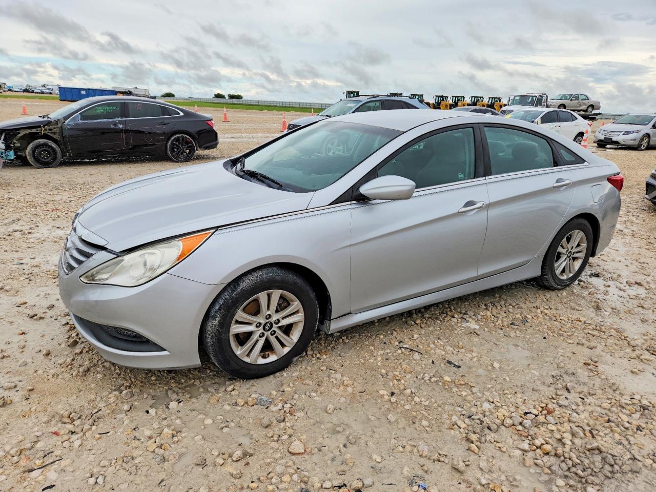 2014 HYUNDAI SONATA