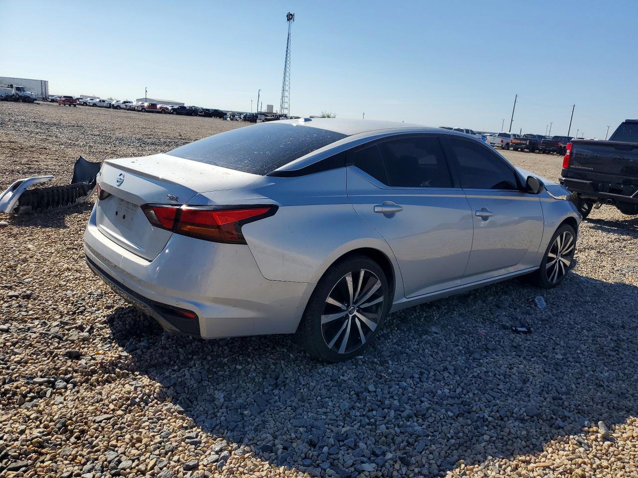2022 NISSAN ALTIMA
