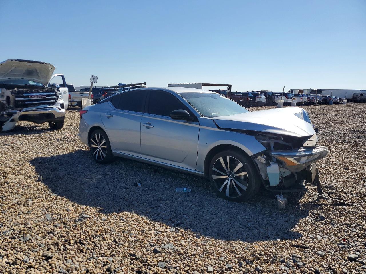 2022 NISSAN ALTIMA