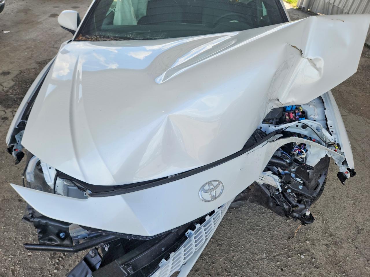 2026 TOYOTA CAMRY