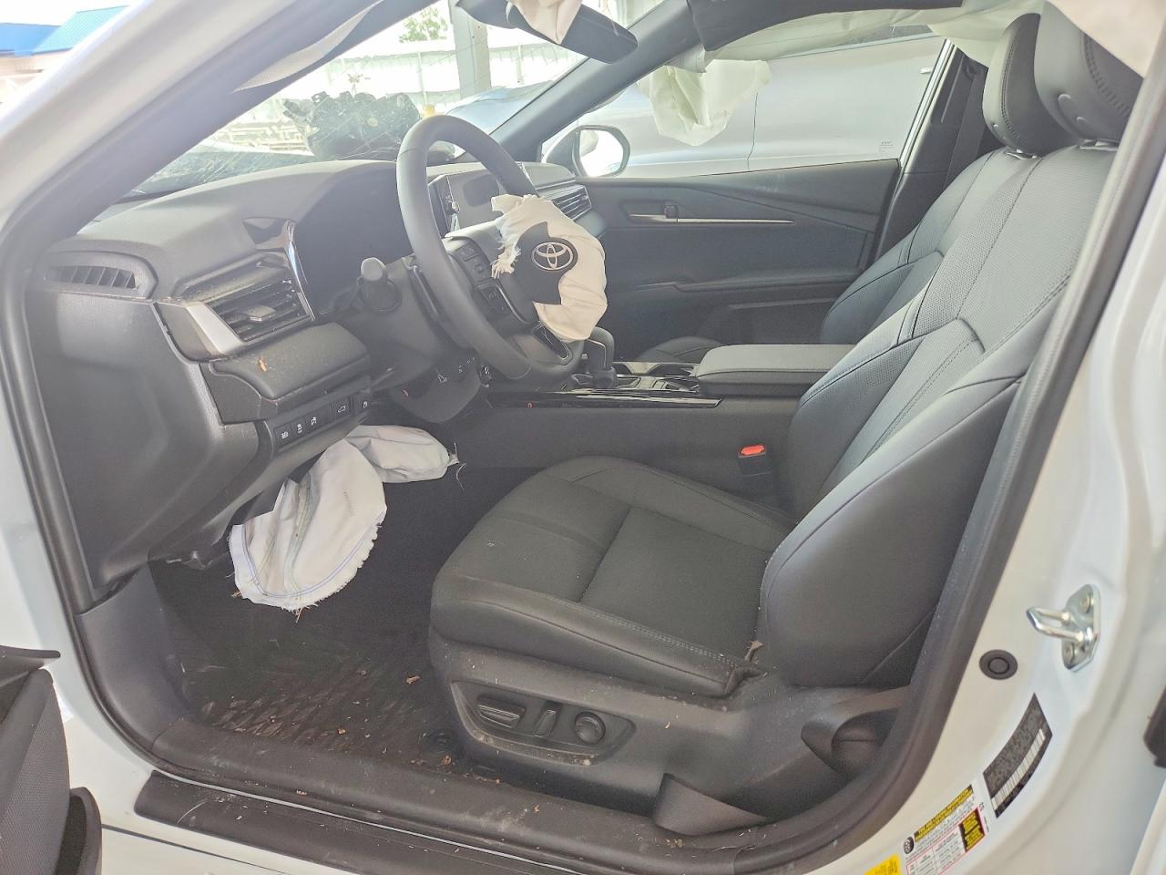 2026 TOYOTA CAMRY